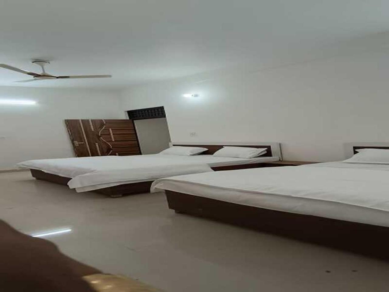 Hotel Geeta Dham Vrindāvan Exteriér fotografie