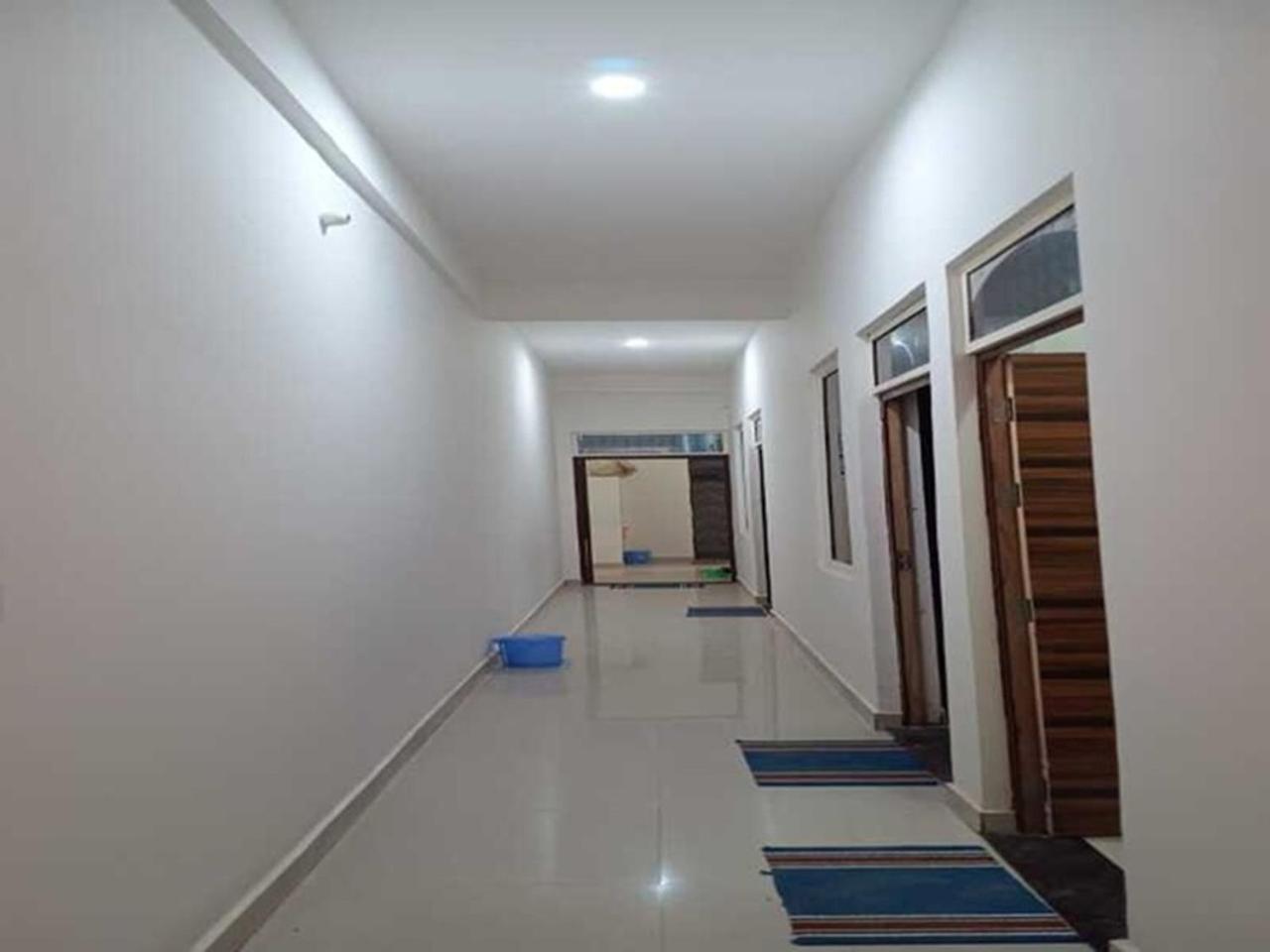 Hotel Geeta Dham Vrindāvan Exteriér fotografie