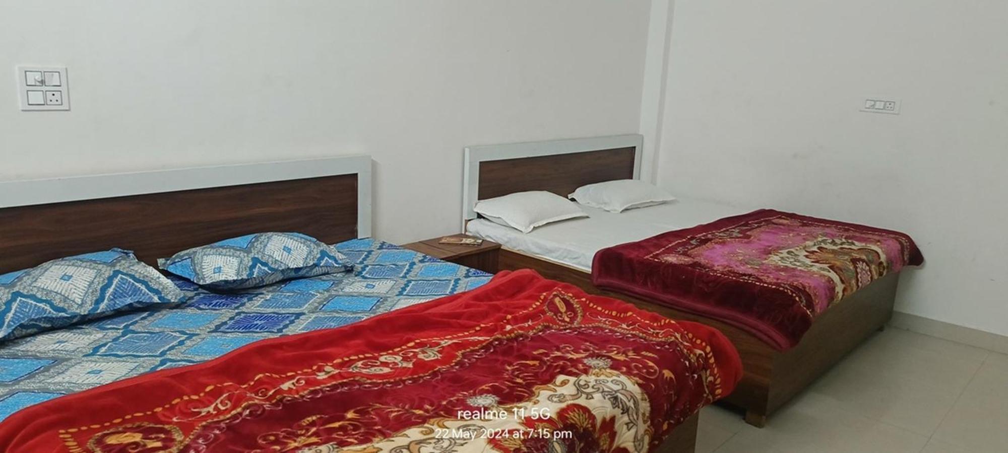Hotel Geeta Dham Vrindāvan Exteriér fotografie